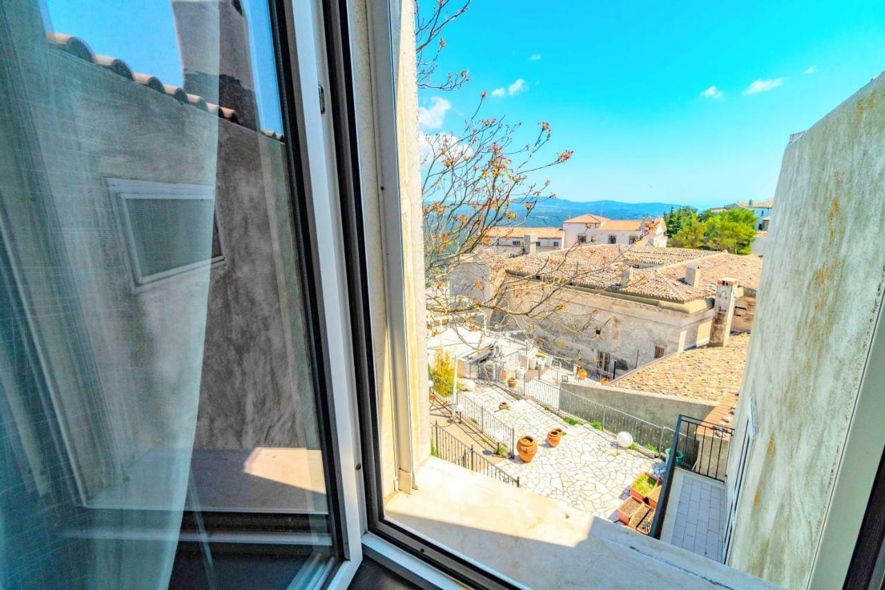 Rooms Gli Arcangeli 2 - Affitti Brevi Italia モンテ・サンタンジェロ エクステリア 写真