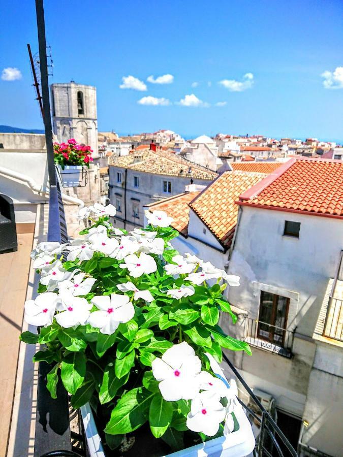 Rooms Gli Arcangeli 2 - Affitti Brevi Italia モンテ・サンタンジェロ エクステリア 写真