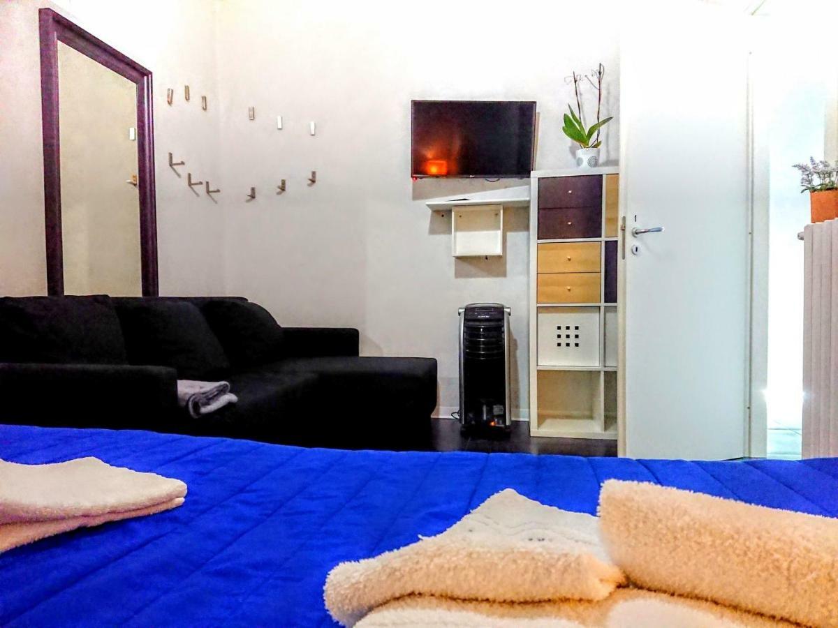 Rooms Gli Arcangeli 2 - Affitti Brevi Italia モンテ・サンタンジェロ エクステリア 写真